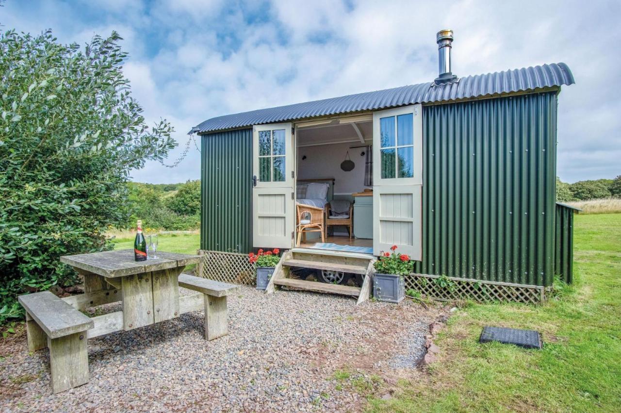 Haven View - 1 Bedroom Shepherds Hut - St Ishmaels Saint Ishmaels  Ngoại thất bức ảnh